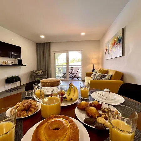 Twins 3 With Pool By Homing 아파트 *